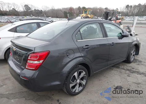 2017 Chevrolet Sonic Premier Auto из США, поврежденный, VIN 1G1JF5SB9H4124666